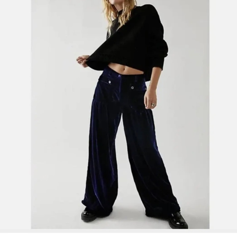 Free People WE THE FREE Lotus Velour Pants Boho Cinch Hem Oceana Blue Size 25 - Picture 2 of 9